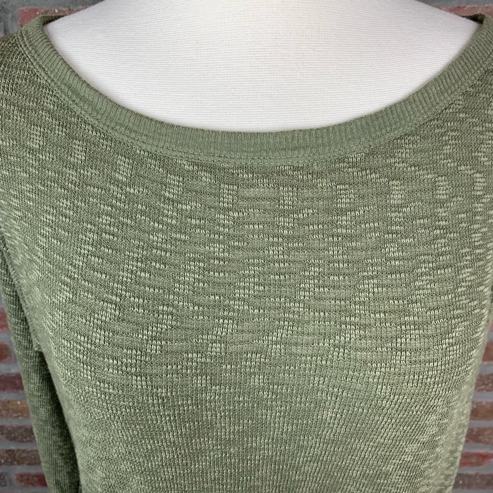 Left of Center Asymmetrical Long Sleeve Top, Sz S - Picture 2 of 7